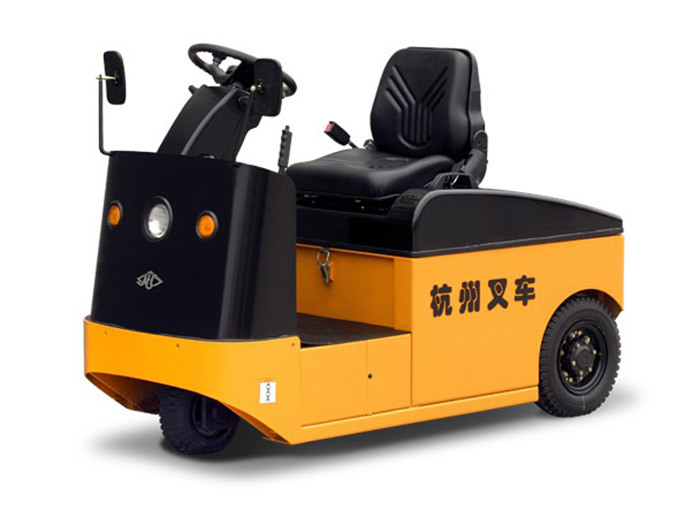 2-6噸電動(dòng)牽引車(chē)